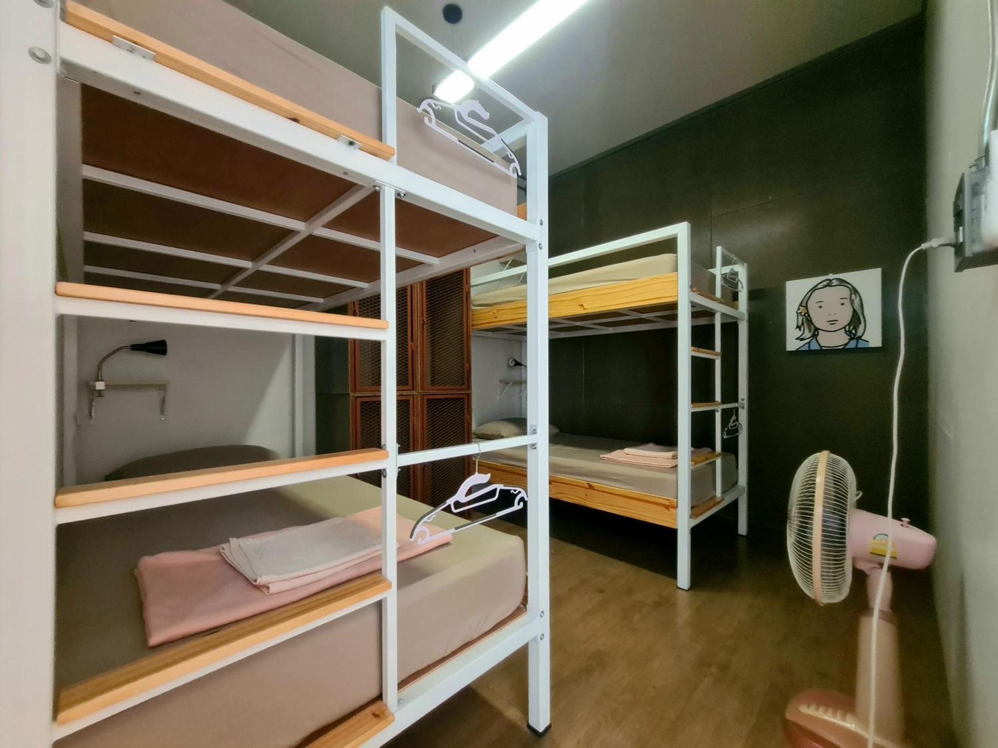 Hybrit Hostel&Cafe Hat Yai Exteriér fotografie